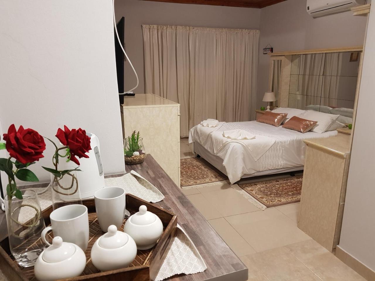 Ry Courtyard Hotel Oshakati Ngoại thất bức ảnh